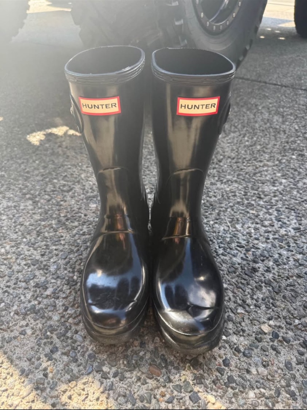 Hunter Women's Gloss Black Tall Rain Boots